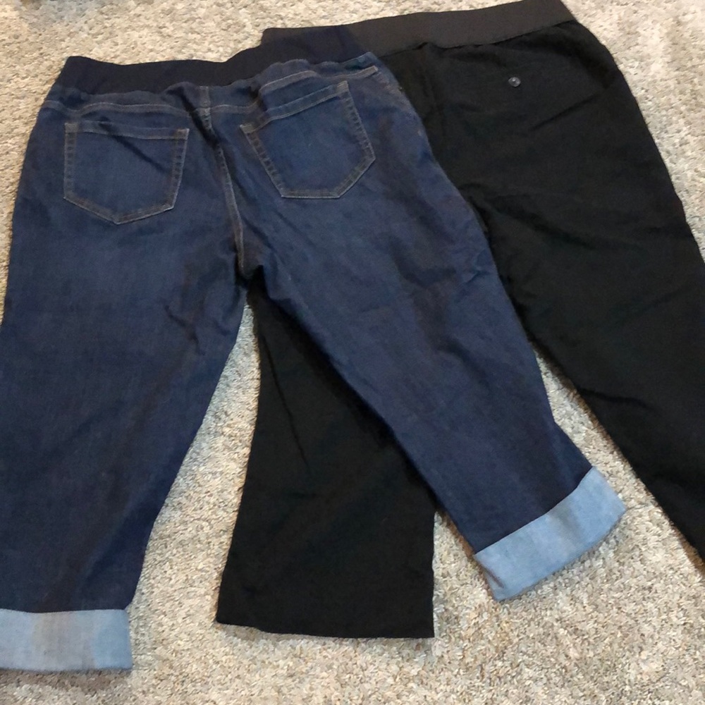 Maternity capris pants- jeans and black